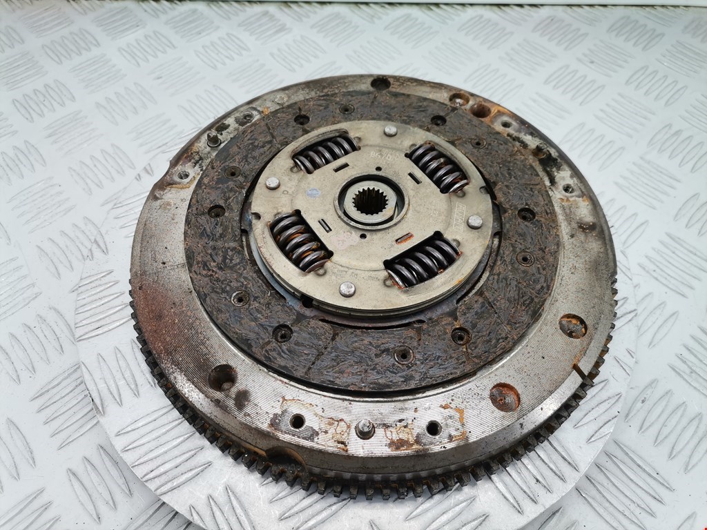 Маховик (демпфер сцепления) FIAT Punto II (188) 1999-2007