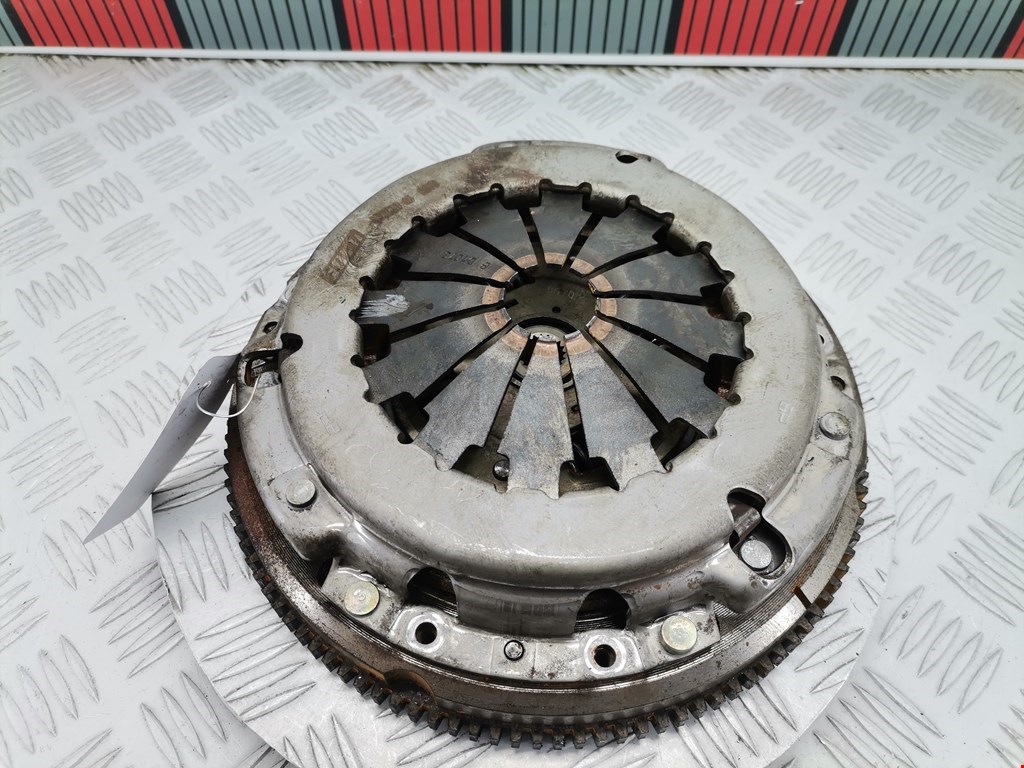 Маховик (демпфер сцепления) FIAT Punto II (188) 1999-2007