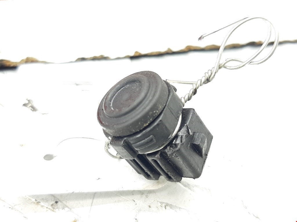 Датчик включения заднего хода VOLKSWAGEN Golf IV 1997-2003