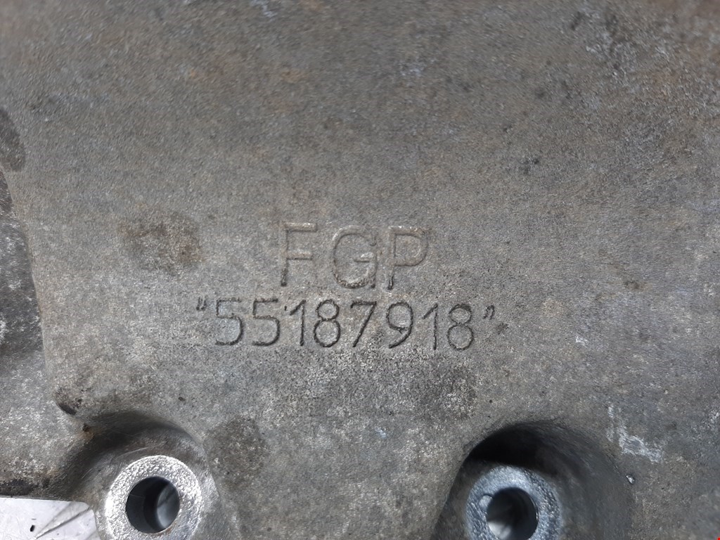 Кронштейн ТНВД OPEL Zafira B 2005-2012