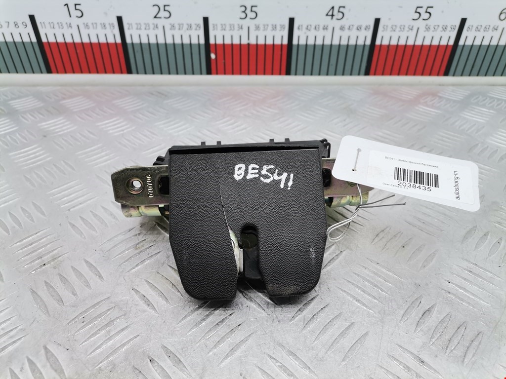 Замок багажника (крышки двери) OPEL Zafira B 2005-2012