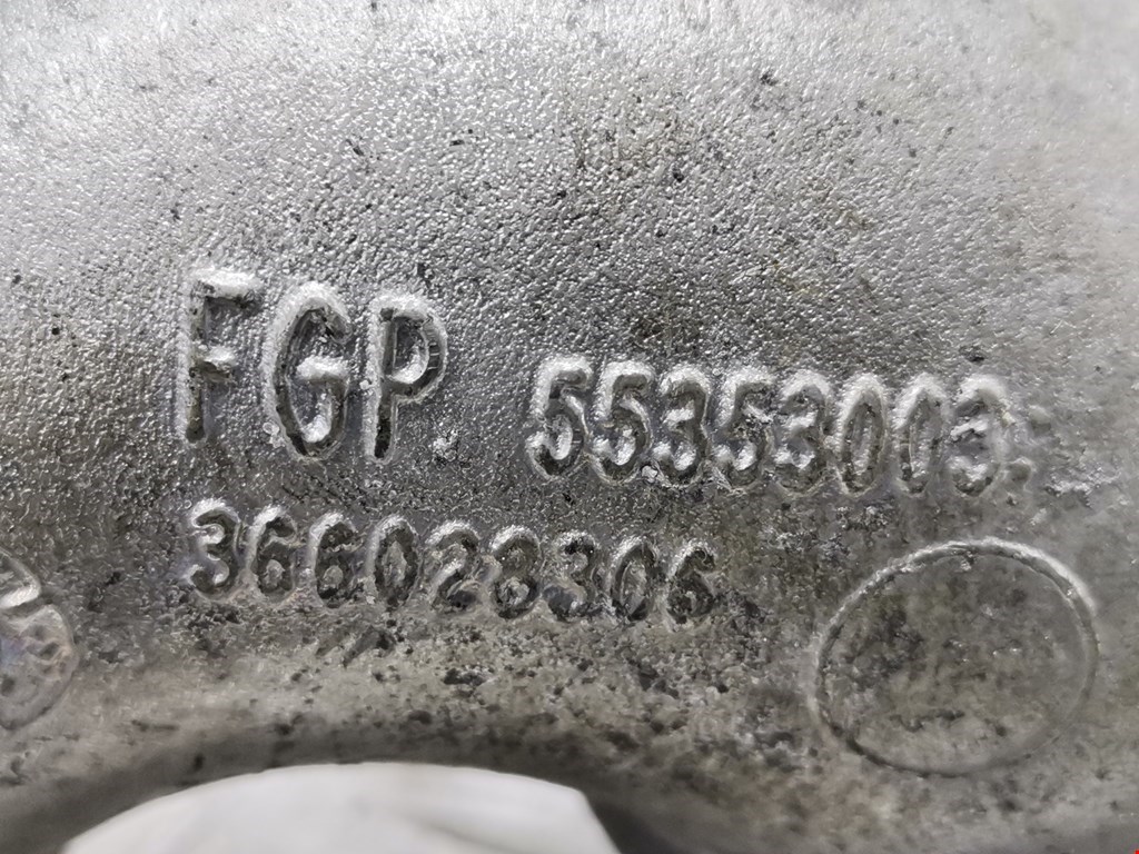 Тройник системы охлаждения OPEL Zafira B 2005-2012