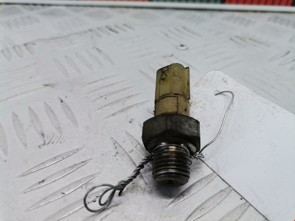 Датчик давления масла RENAULT Megane II 2002-2009