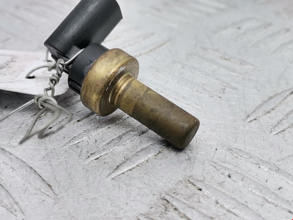 Датчик температуры (охлаждающей жидкости) MERCEDES-BENZ E-Class W211, S211 2002-2009