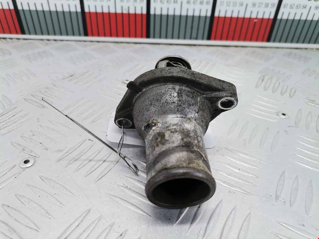 Корпус термостата LEXUS IS 1999-2005