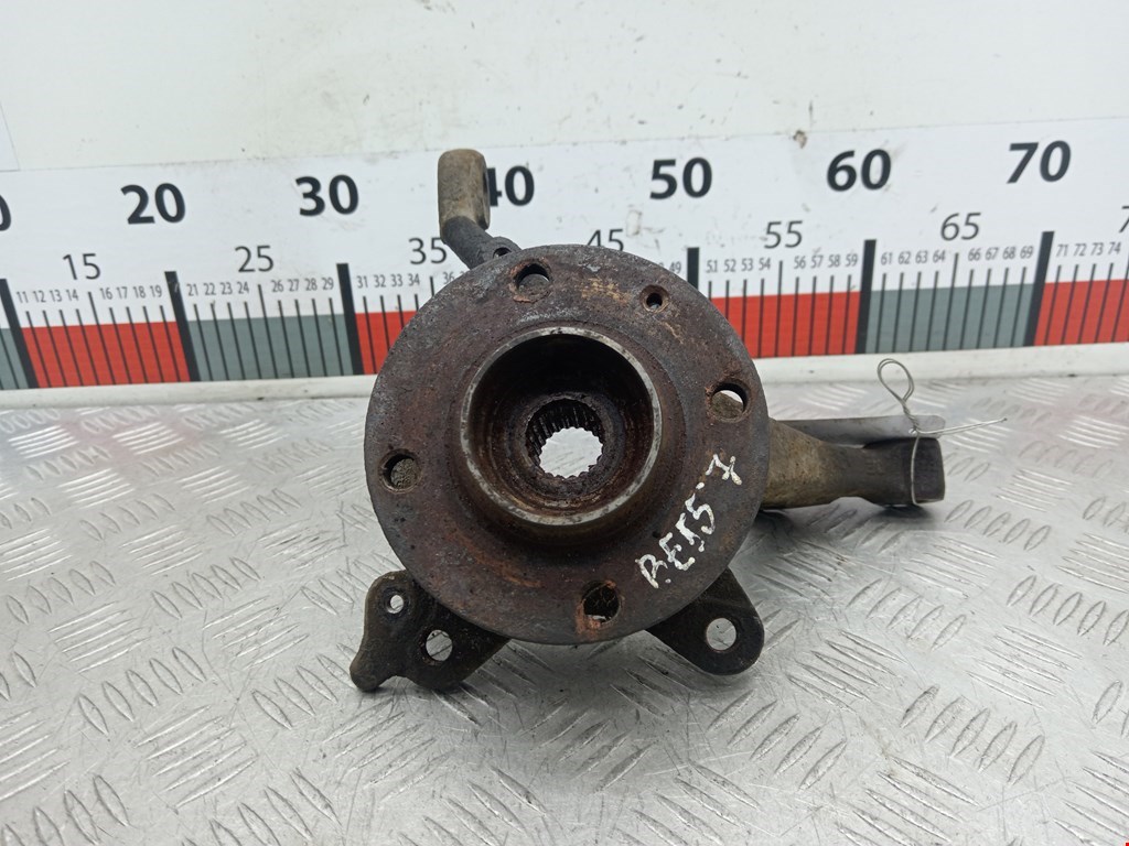 Ступица передняя правая VOLKSWAGEN Golf III 1991-1997