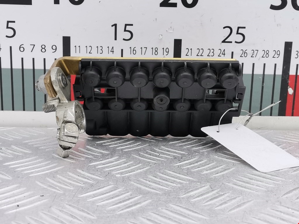 Клемма аккумулятора (плюс) + VOLKSWAGEN Crafter 2006-2016