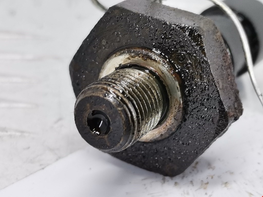 Датчик давления масла OPEL Zafira B 2005-2012