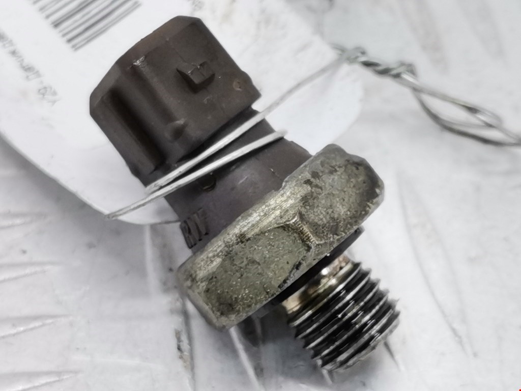 Датчик давления масла BMW 5er 5 серия E39 1995-2004