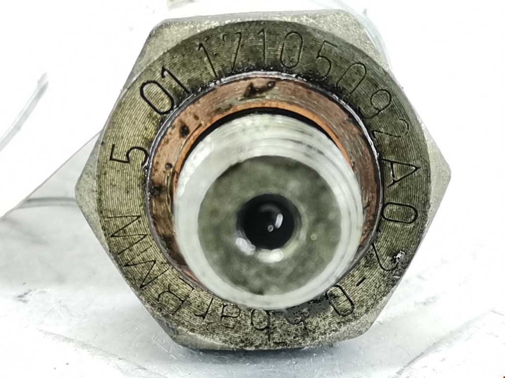 Датчик давления масла BMW 5er 5 серия E39 1995-2004