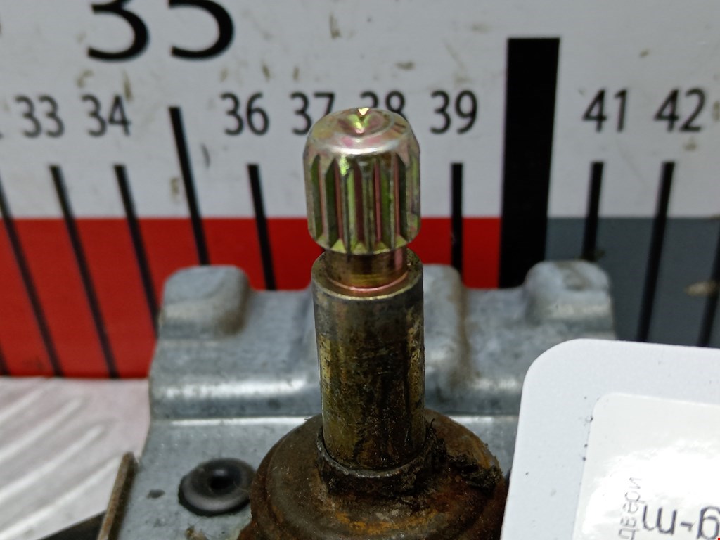 Стеклоподъемник задний правый VOLKSWAGEN Golf III 1991-1997