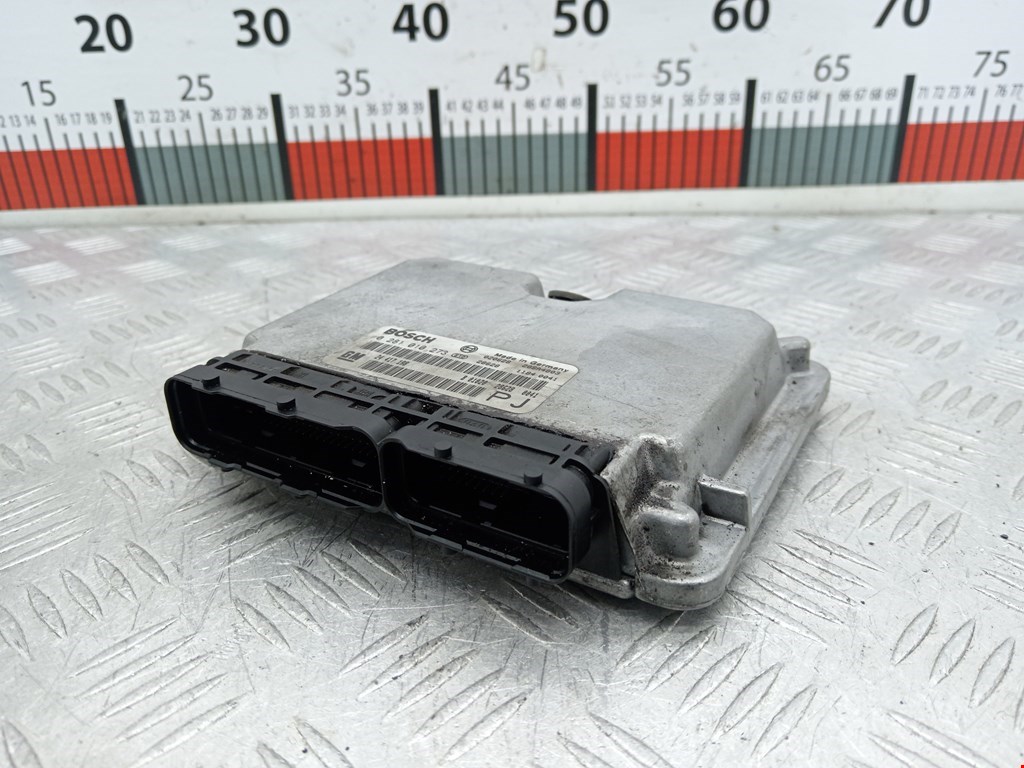 Блок управления двигателем Opel Omega B (1994-2004)