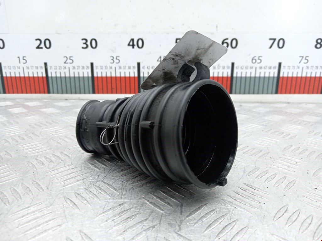 Патрубок воздушного фильтра OPEL Omega B 1994-2004