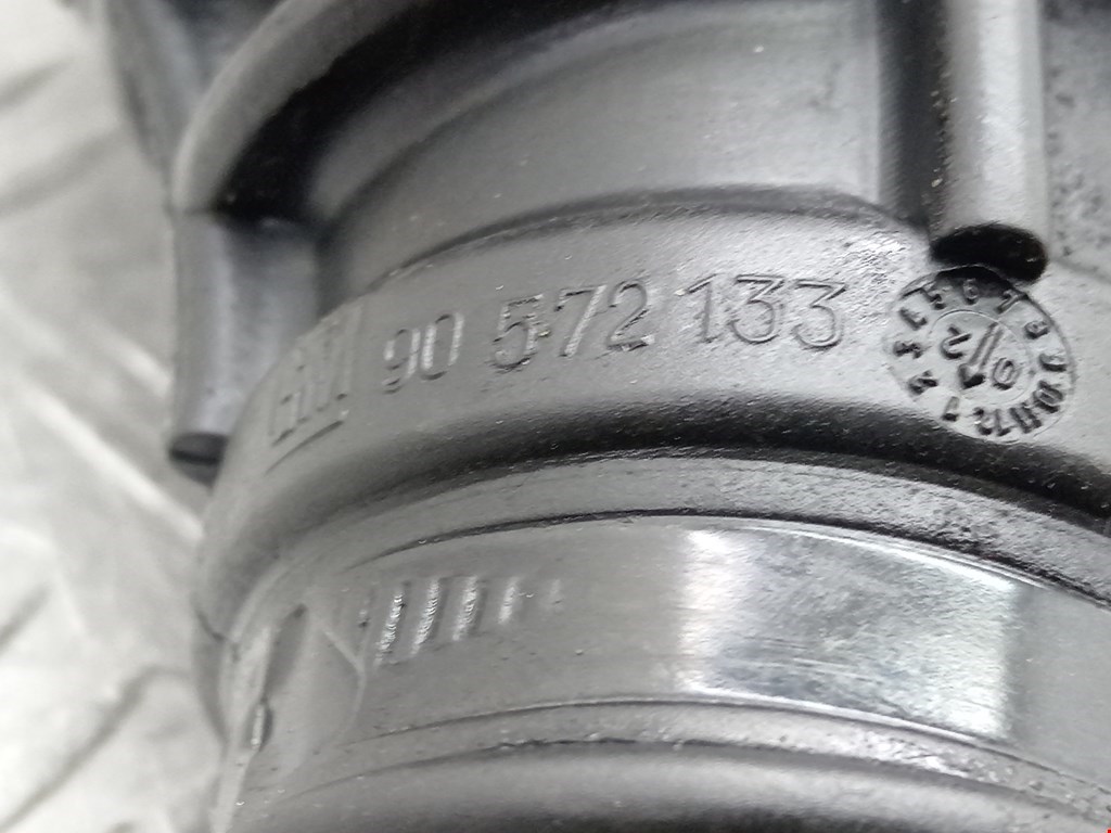 Патрубок воздушного фильтра OPEL Omega B 1994-2004