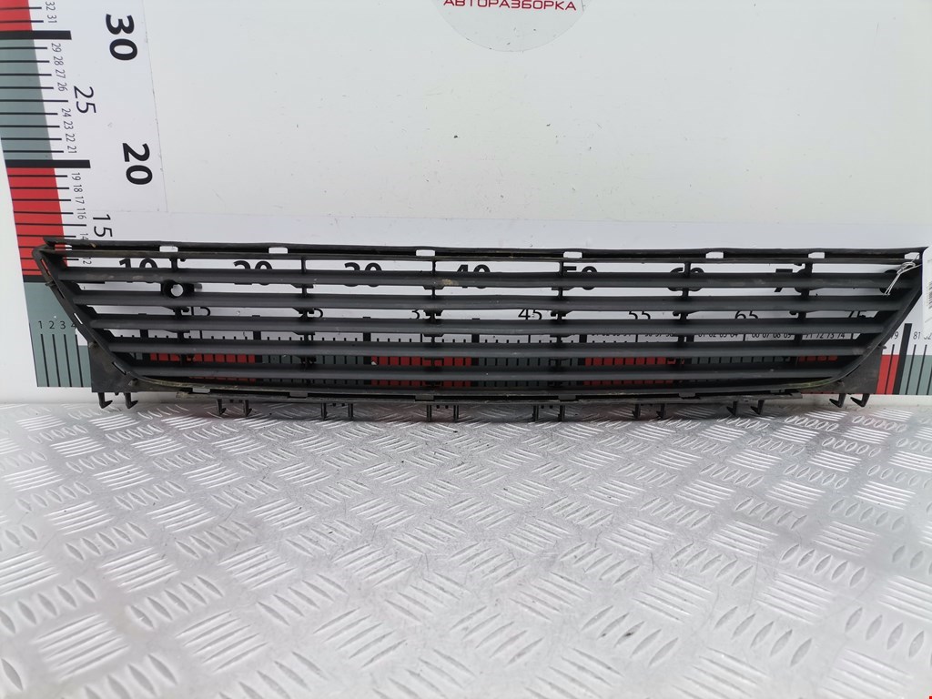 Решетка в бампер OPEL Corsa C 2000-2006