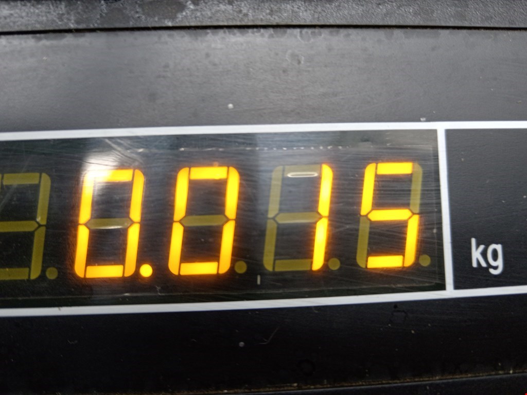 Эмблема (значок) VOLKSWAGEN Golf III 1991-1997