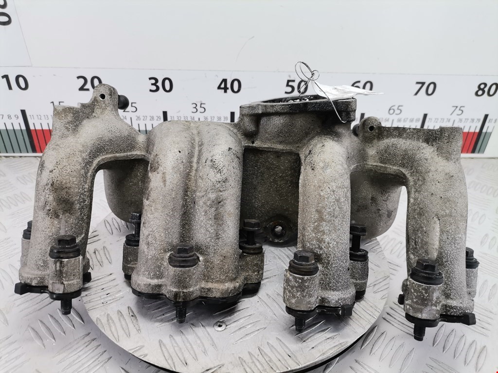 Коллектор впускной VOLKSWAGEN Touareg 2002-2010