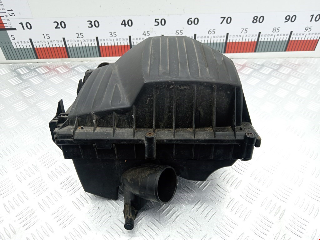 Корпус воздушного фильтра OPEL Corsa C 2000-2006