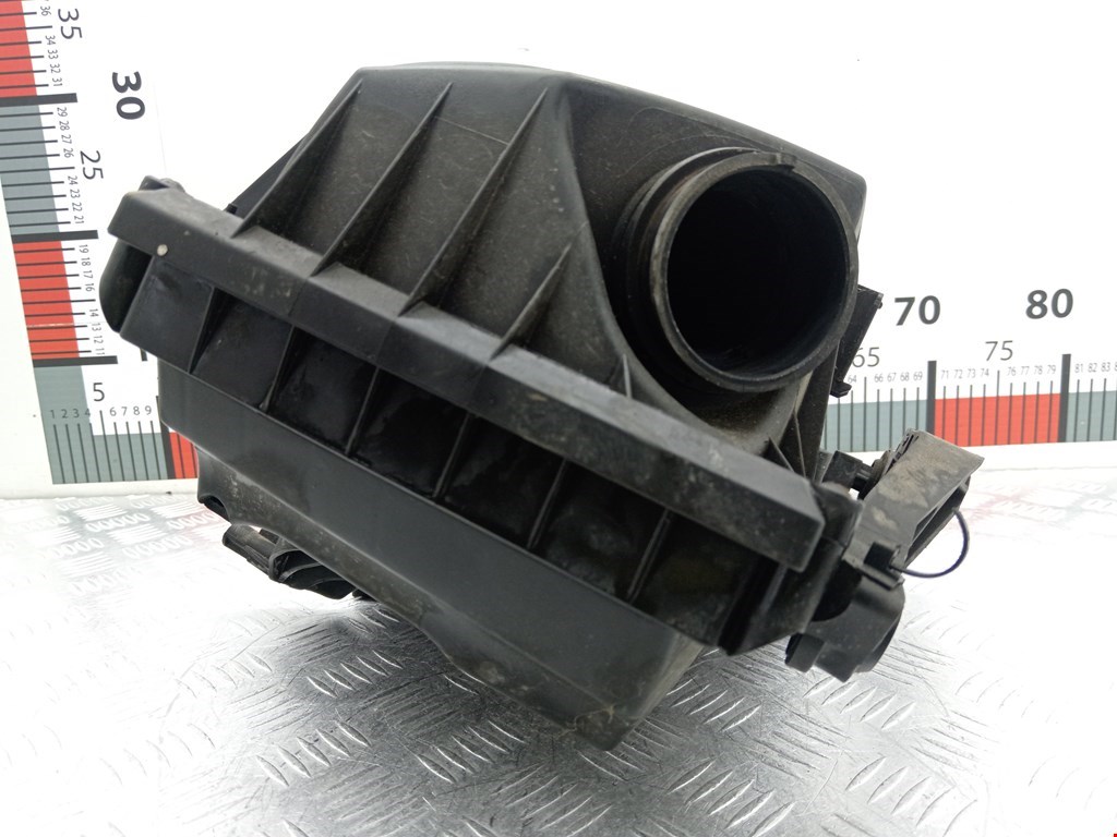 Корпус воздушного фильтра OPEL Corsa C 2000-2006