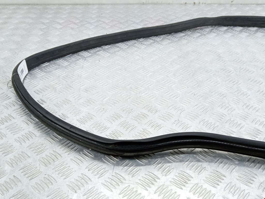 Уплотнитель двери OPEL Combo C 2001-2011