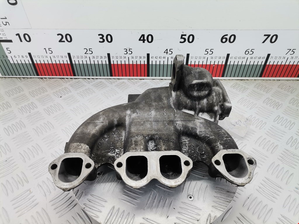 Коллектор впускной AUDI A4 B7 2004-2007