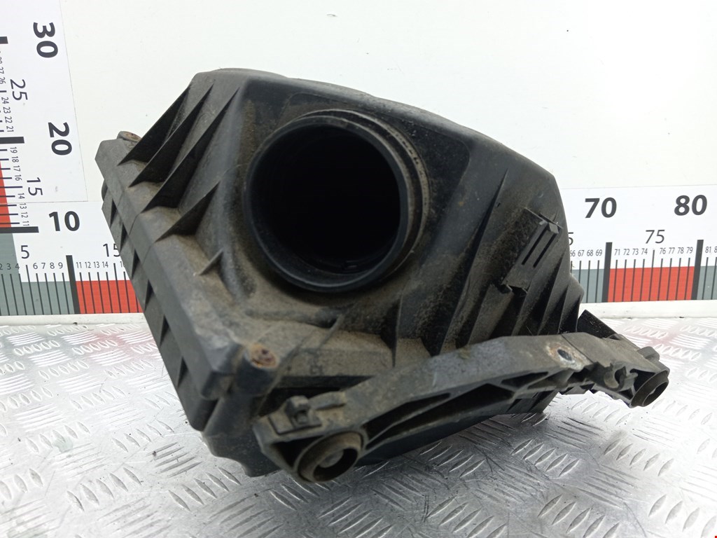 Корпус воздушного фильтра OPEL Combo C 2001-2011