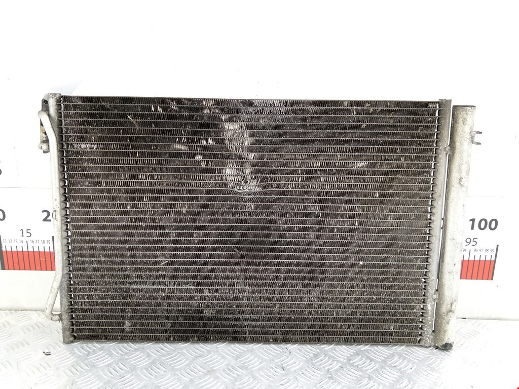 Радиатор кондиционера BMW 1er E81\E87 2004-2011