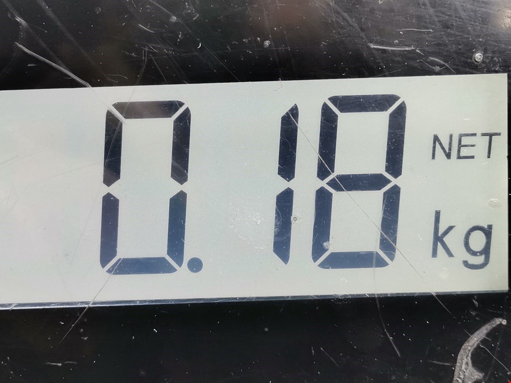 Решетка в бампер VOLVO V50 I 2004-2012