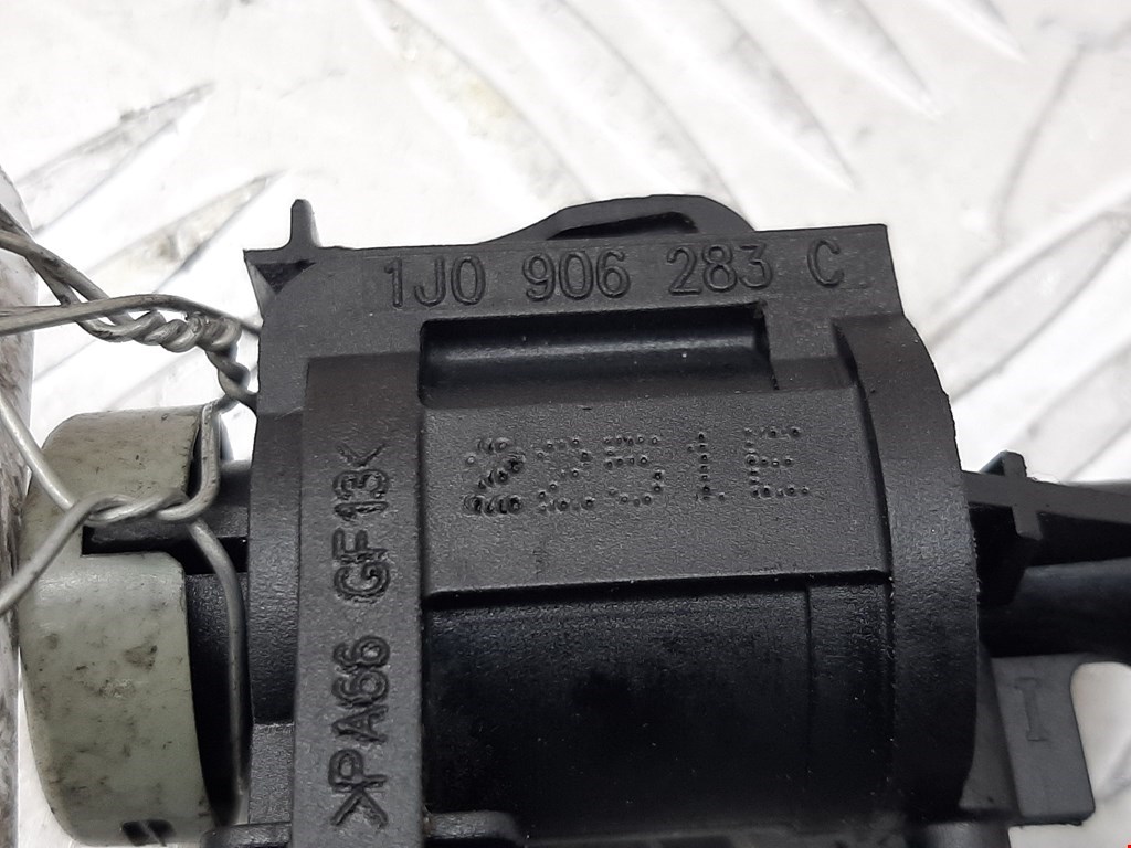 Клапан электромагнитный VOLKSWAGEN Golf IV 1997-2003