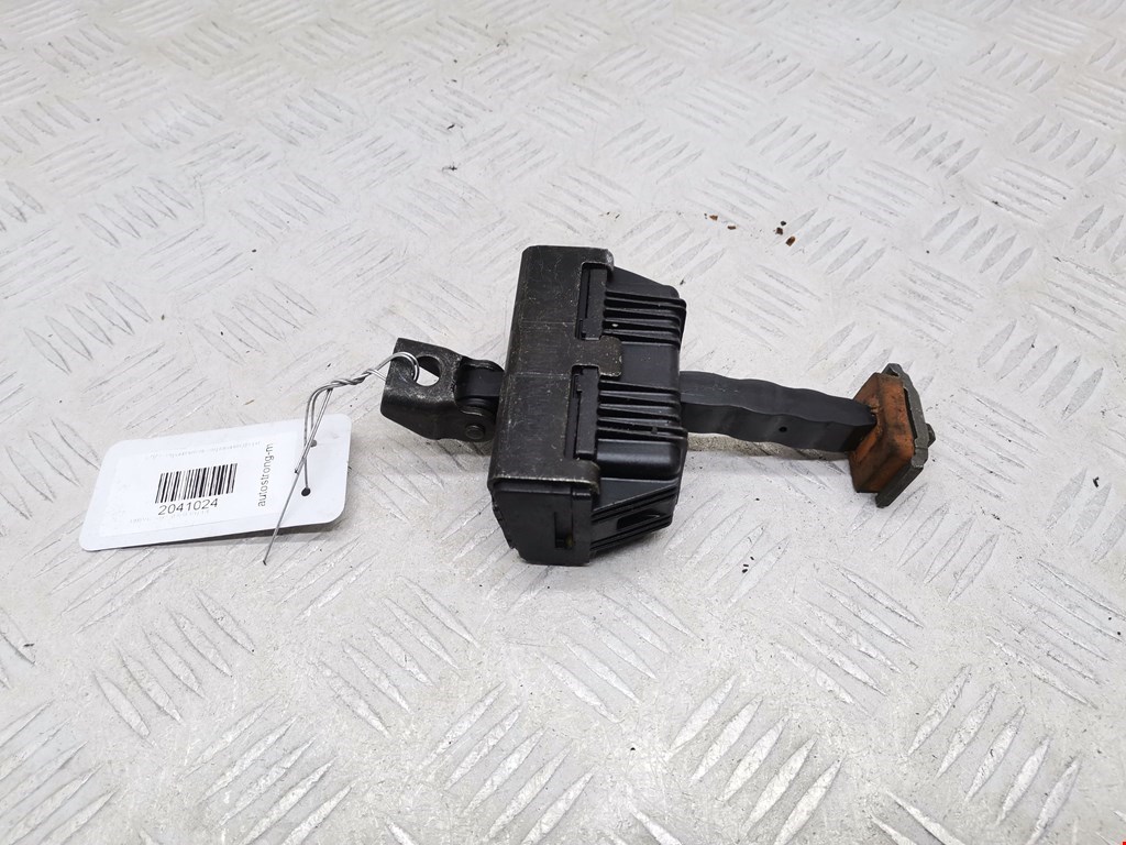 Ограничитель открывания двери BMW 6er E63/E64 2003-2011