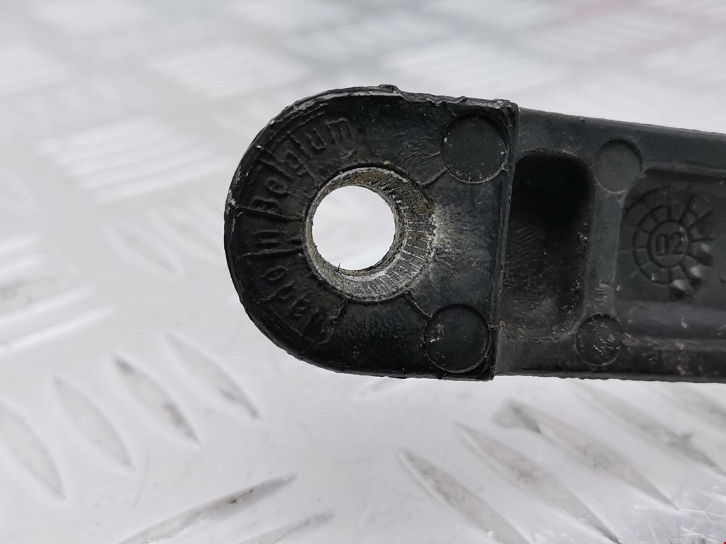 Поводок дворников передний левый/ правый OPEL Omega B 1994-2004