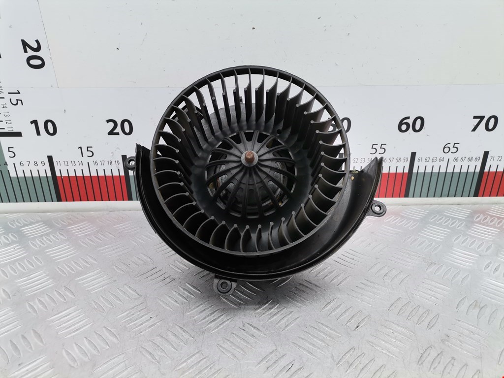 Моторчик (мотор) отопителя салона OPEL Astra G 1998-2005