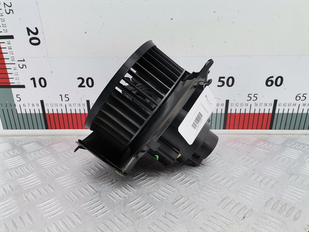 Моторчик (мотор) отопителя салона OPEL Astra G 1998-2005