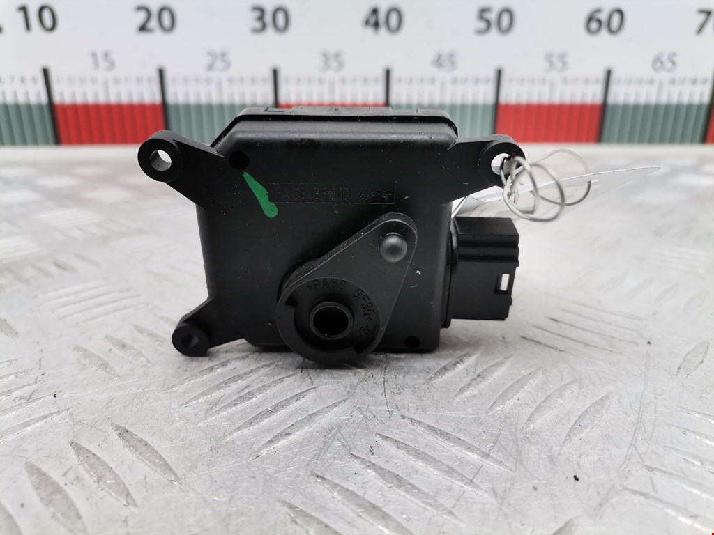 Моторчик заслонки печки OPEL Astra G 1998-2005