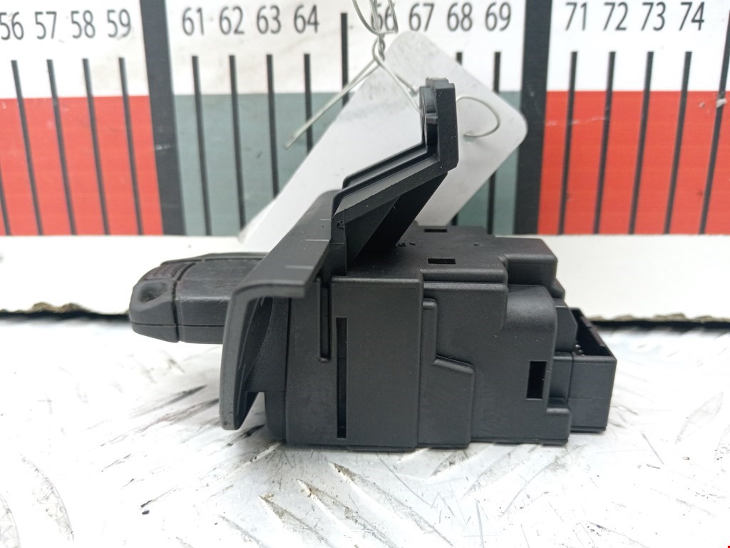 Замок зажигания BMW 1er E81\E87 2004-2011