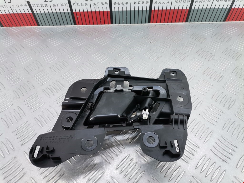 Ручка дверная задняя внутренняя левая MERCEDES-BENZ E-Class W212, S212, C207 2009-2016