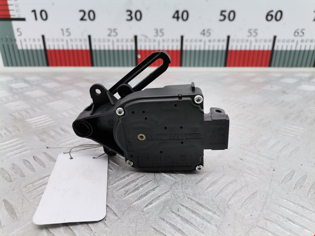 Моторчик заслонки печки VOLKSWAGEN Golf IV 1997-2003