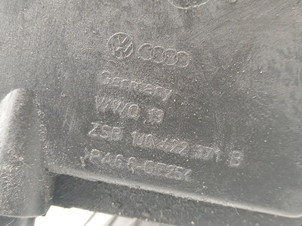 Бачок ГУР (гидроусилителя) VOLKSWAGEN Golf IV 1997-2003