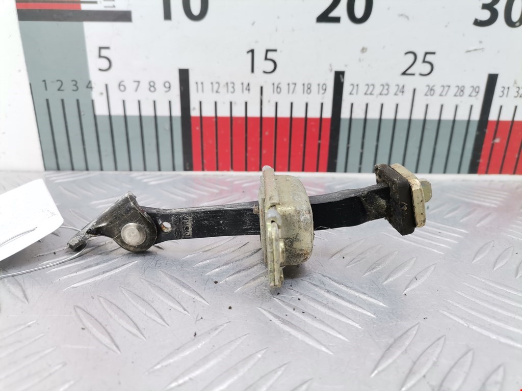 Ограничитель открывания двери KIA Magentis 2000-2006