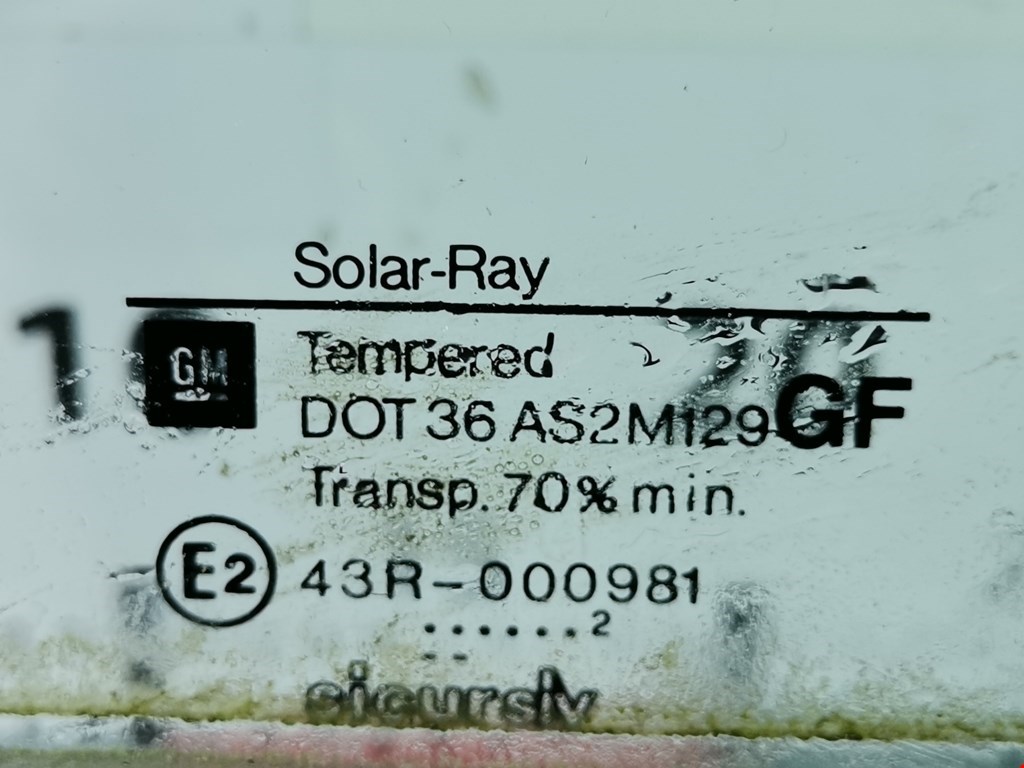 Стекло двери заднее правое OPEL Omega B 1994-2004