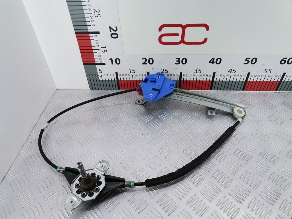 Стеклоподъемник задний правый FORD Mondeo II 1996-2000