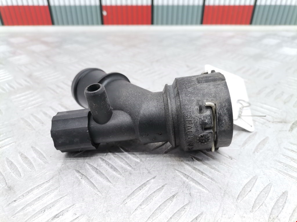 Тройник системы охлаждения VOLKSWAGEN Golf IV 1997-2003