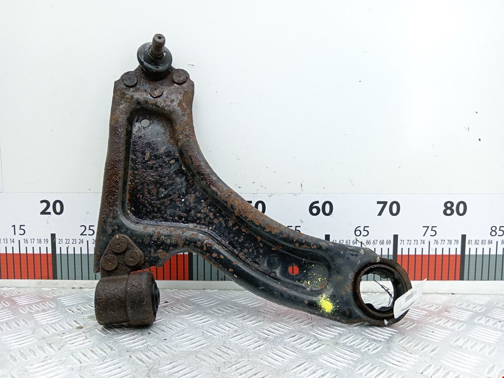 Рычаг передний правый OPEL Corsa C 2000-2006