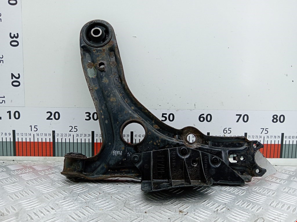 Рычаг передний левый VOLKSWAGEN Golf III 1991-1997