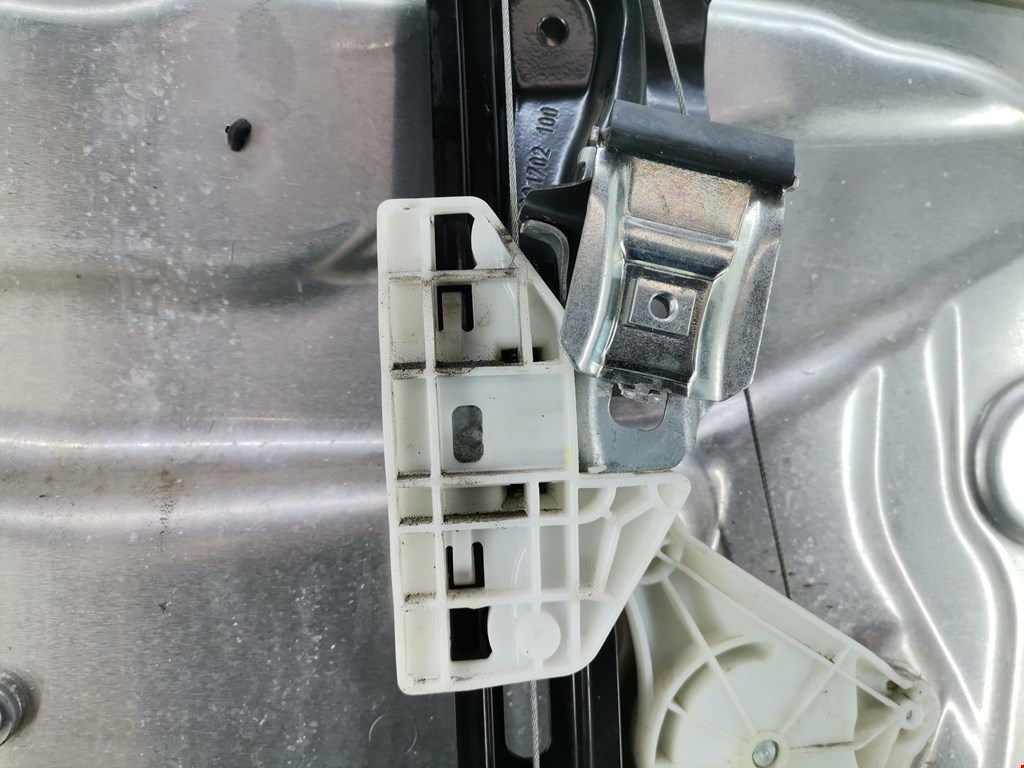 Стеклоподъемник задний правый MERCEDES-BENZ E-Class W212, S212, C207 2009-2016