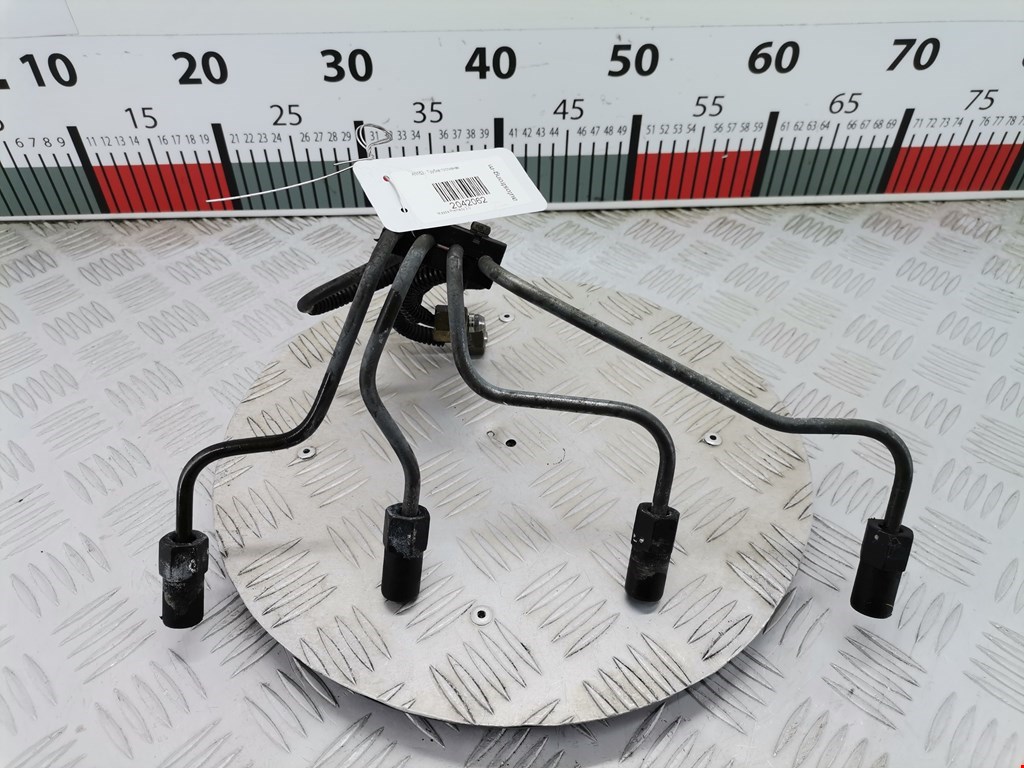 Трубка топливная MAZDA Premacy CP 1999-2004