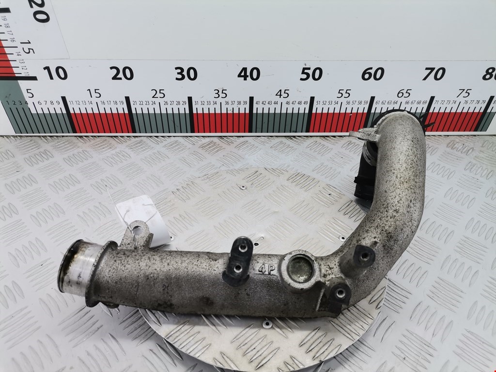 Патрубок интеркулера MAZDA Premacy CP 1999-2004