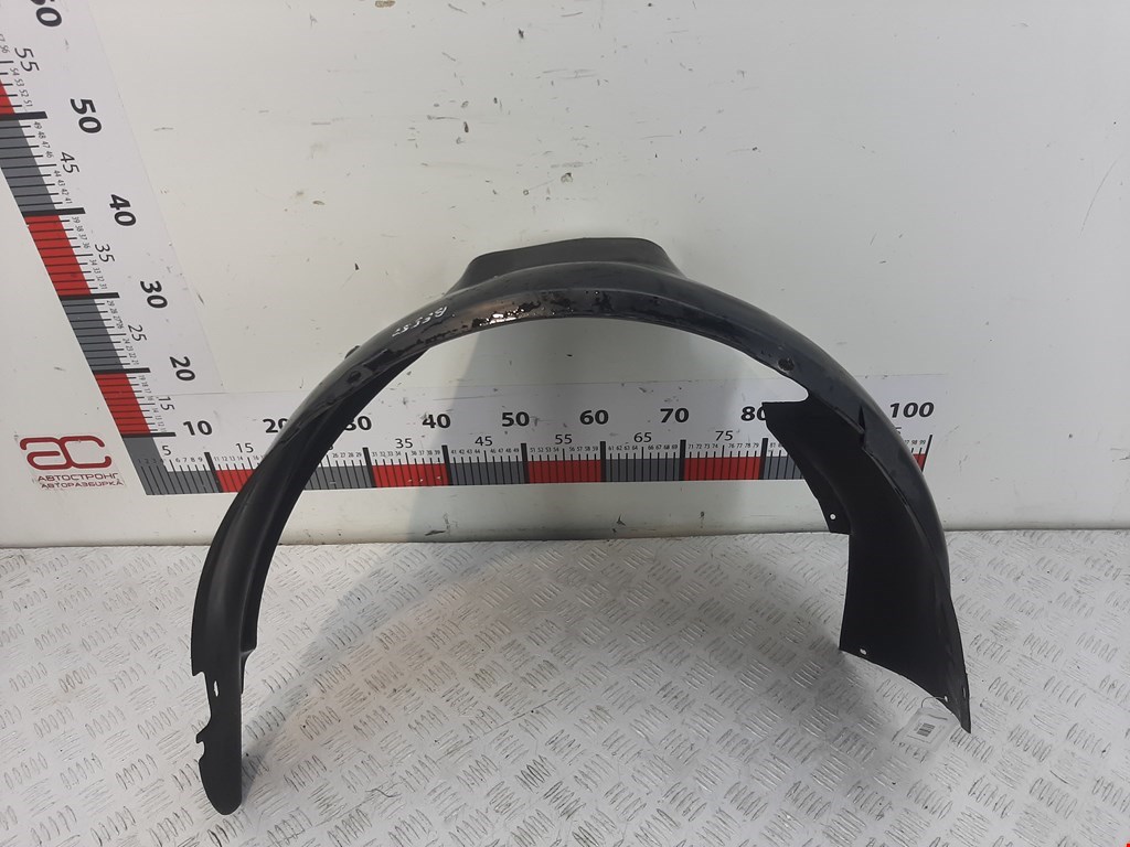Локер (подкрылок) передний правый VOLKSWAGEN Golf III 1991-1997