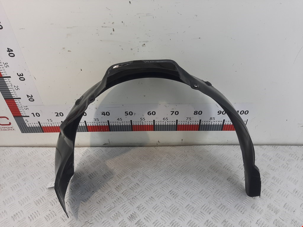 Локер (подкрылок) передний правый VOLKSWAGEN Golf III 1991-1997