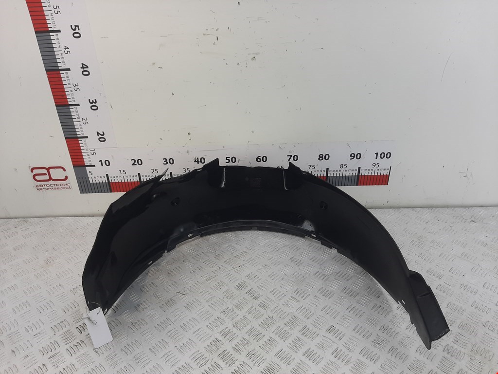 Локер (подкрылок) передний правый VOLKSWAGEN Golf III 1991-1997